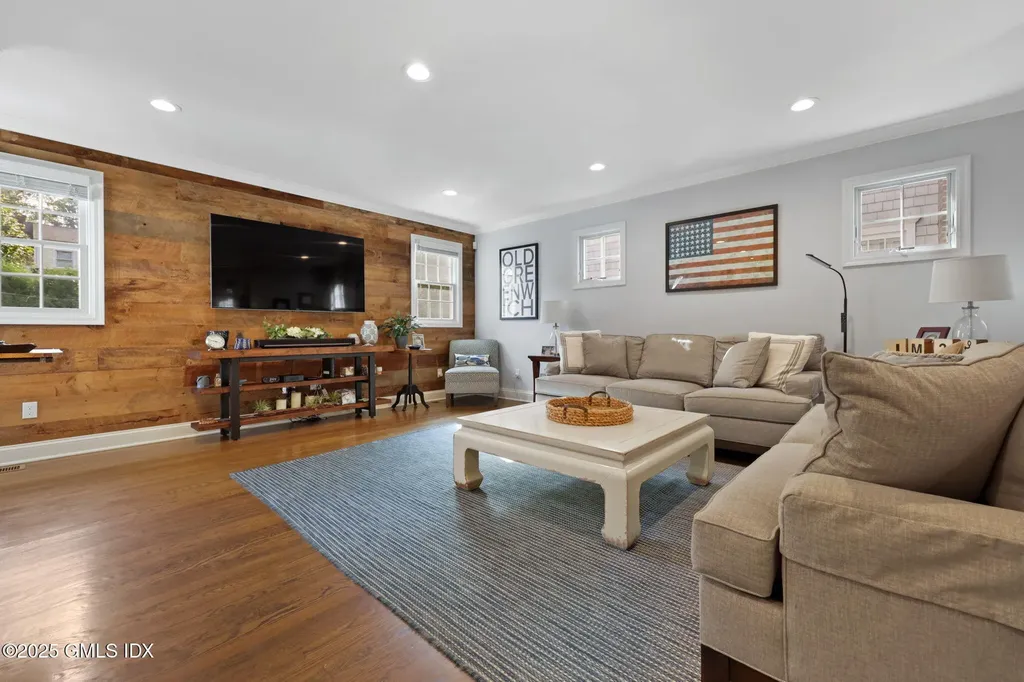 27 Sound Beach Avenue Old Greenwich CT 06870