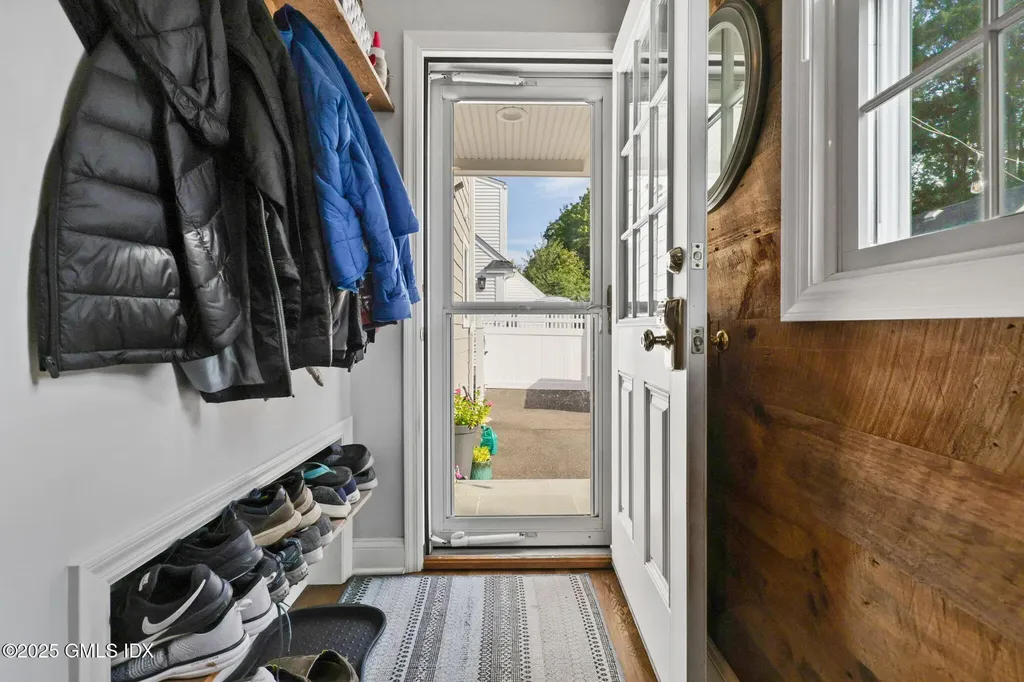 27 Sound Beach Avenue Old Greenwich CT 06870