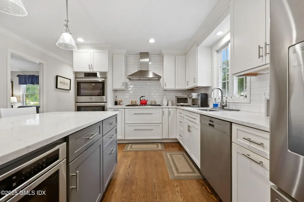 27 Sound Beach Avenue Old Greenwich CT 06870