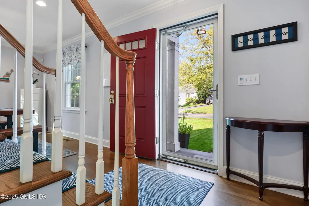 27 Sound Beach Avenue Old Greenwich CT 06870