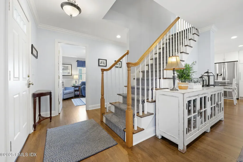 27 Sound Beach Avenue Old Greenwich CT 06870