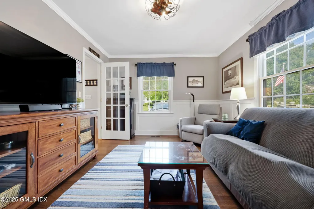 27 Sound Beach Avenue Old Greenwich CT 06870