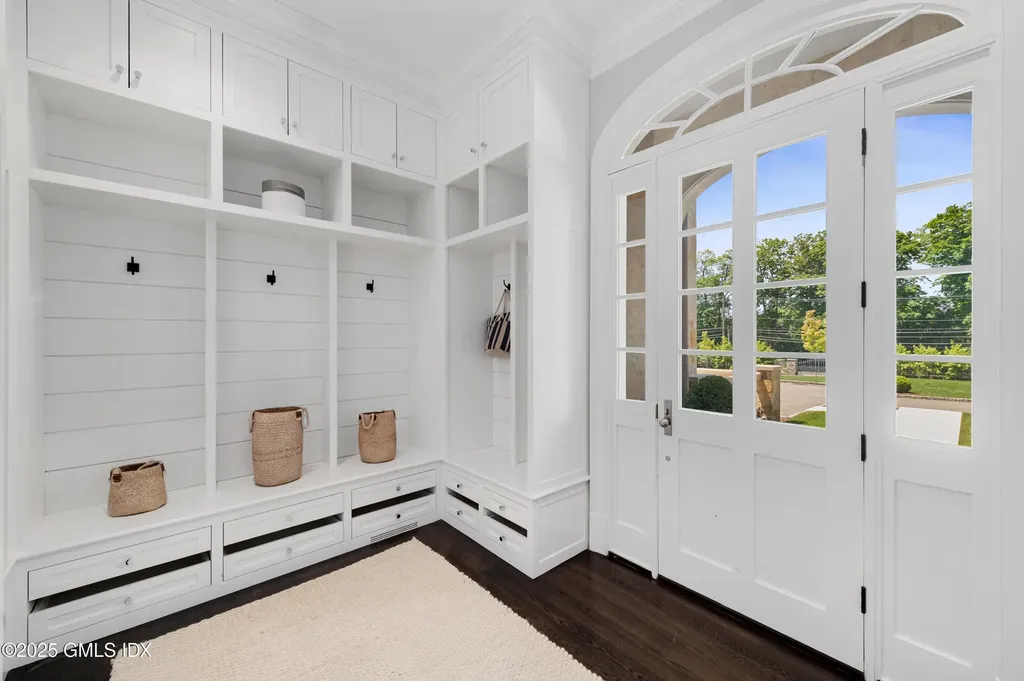 828 North Street Greenwich CT 06831