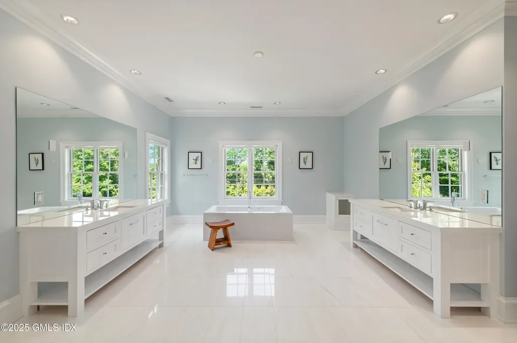 828 North Street Greenwich CT 06831