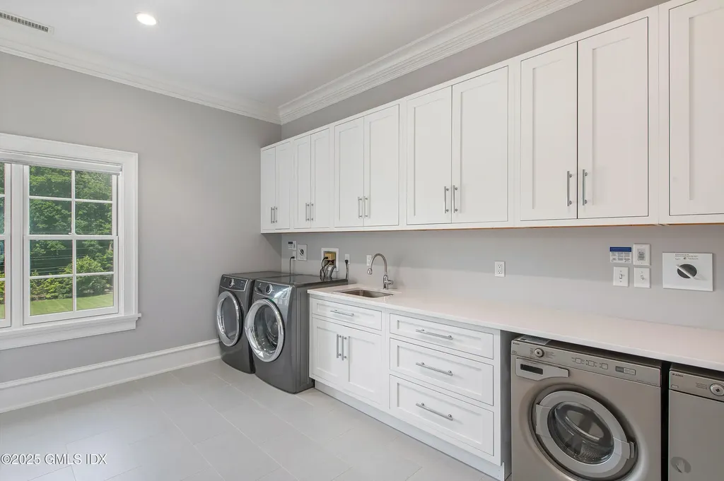 828 North Street Greenwich CT 06831