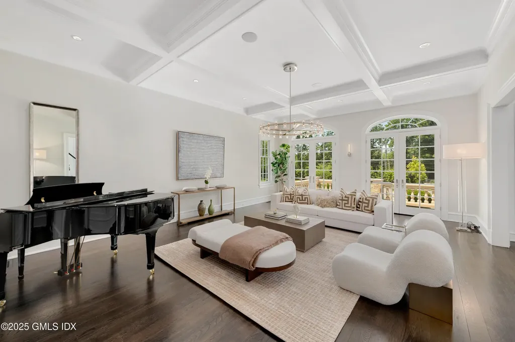 828 North Street Greenwich CT 06831