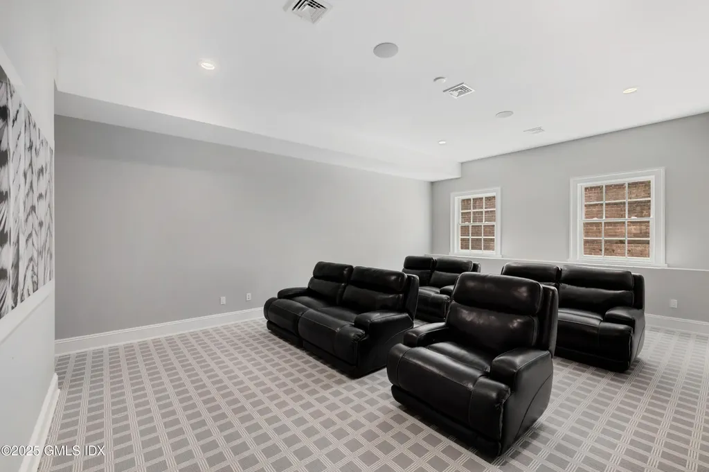 828 North Street Greenwich CT 06831