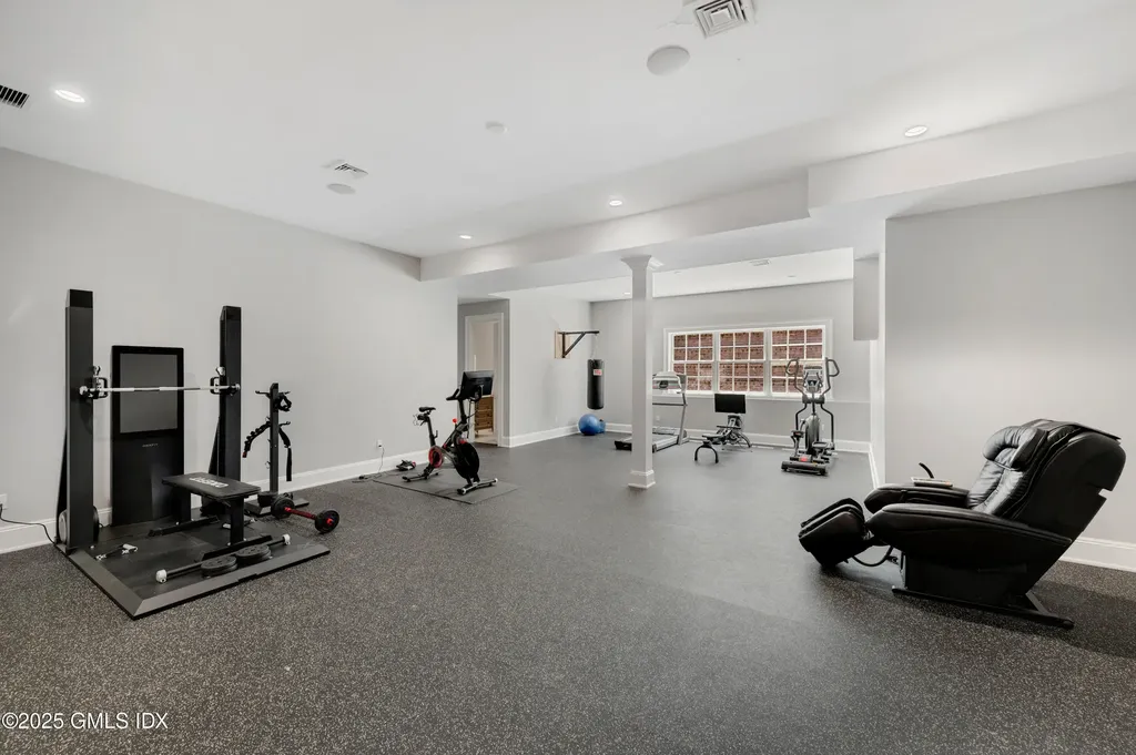 828 North Street Greenwich CT 06831