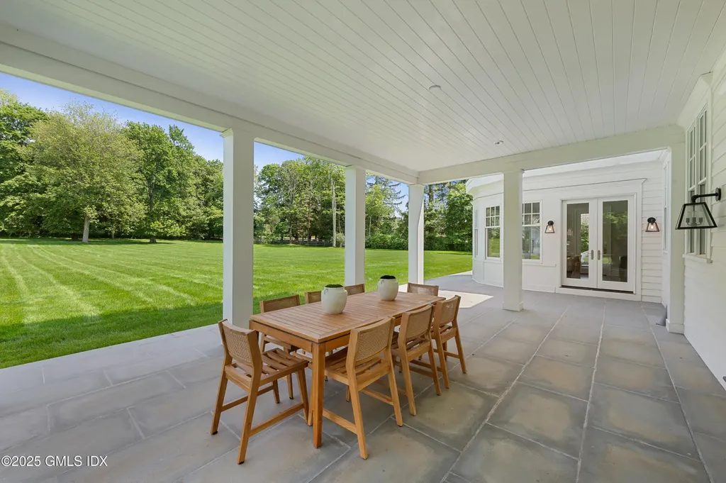 828 North Street Greenwich CT 06831