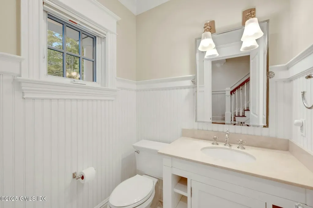 2775 North Street Fairfield CT 06824