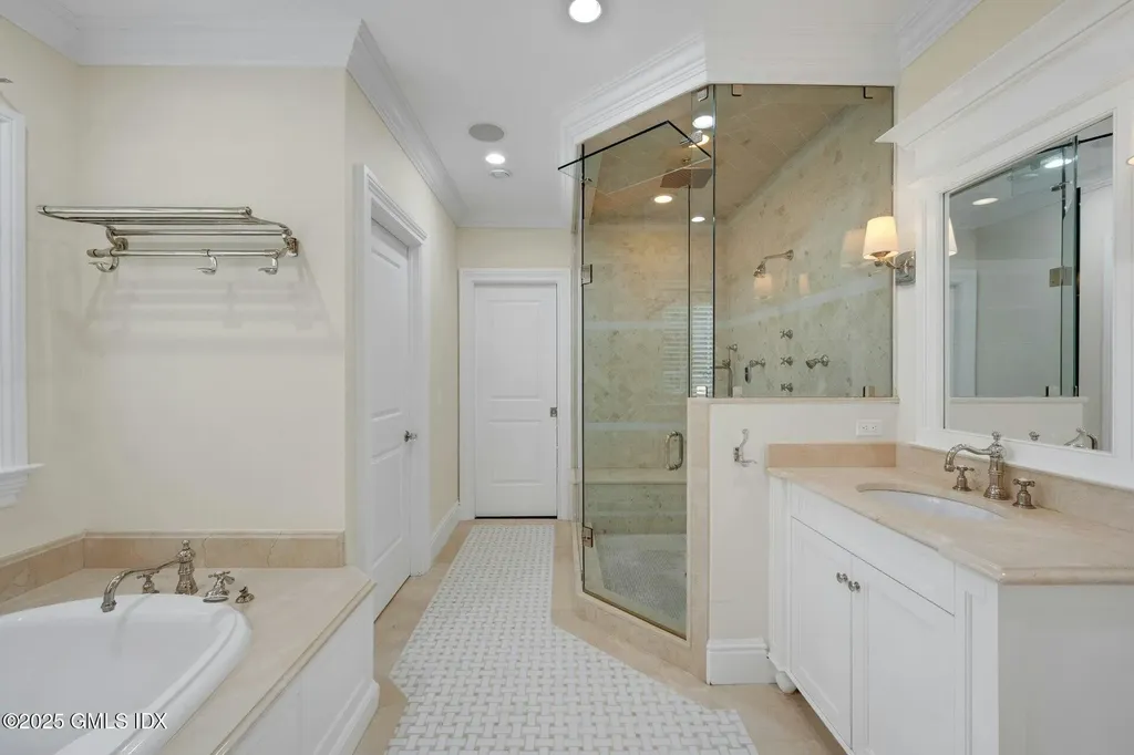 2775 North Street Fairfield CT 06824