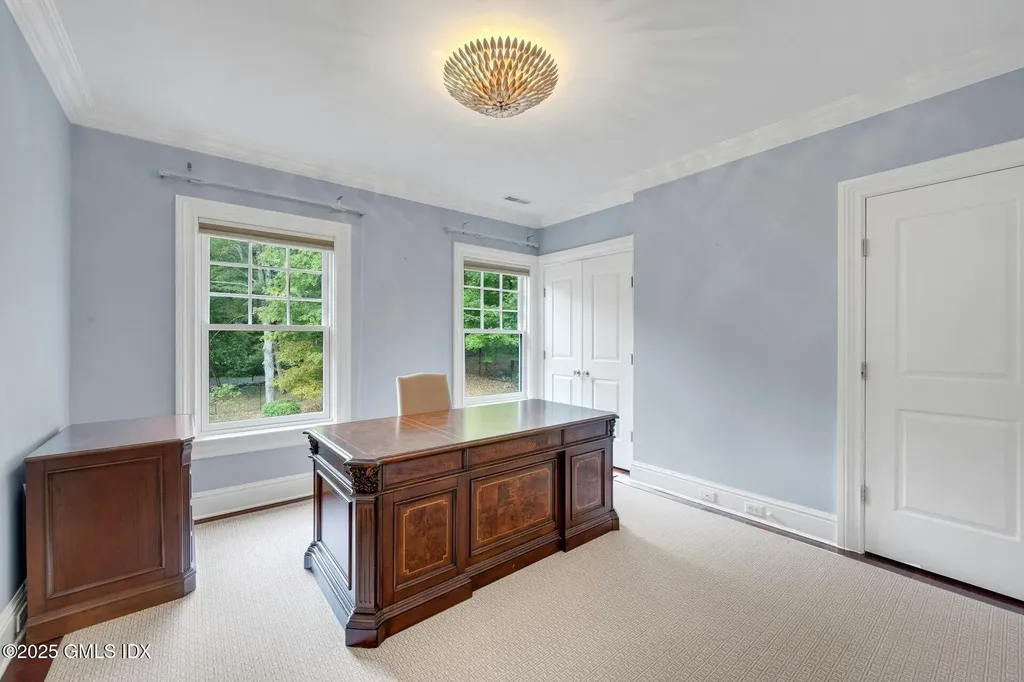 2775 North Street Fairfield CT 06824