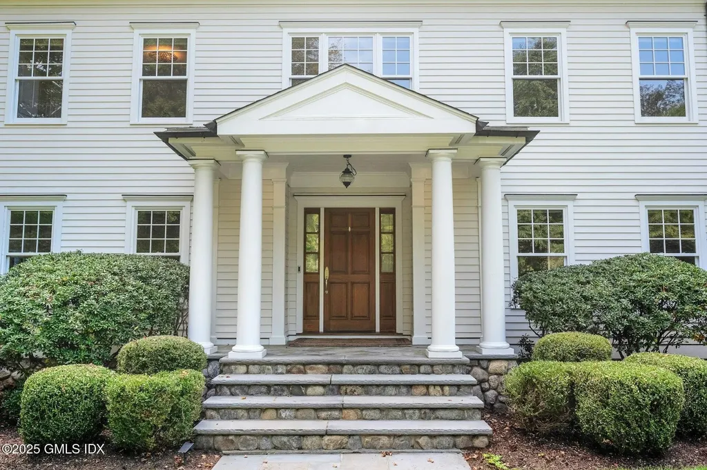 2775 North Street Fairfield CT 06824