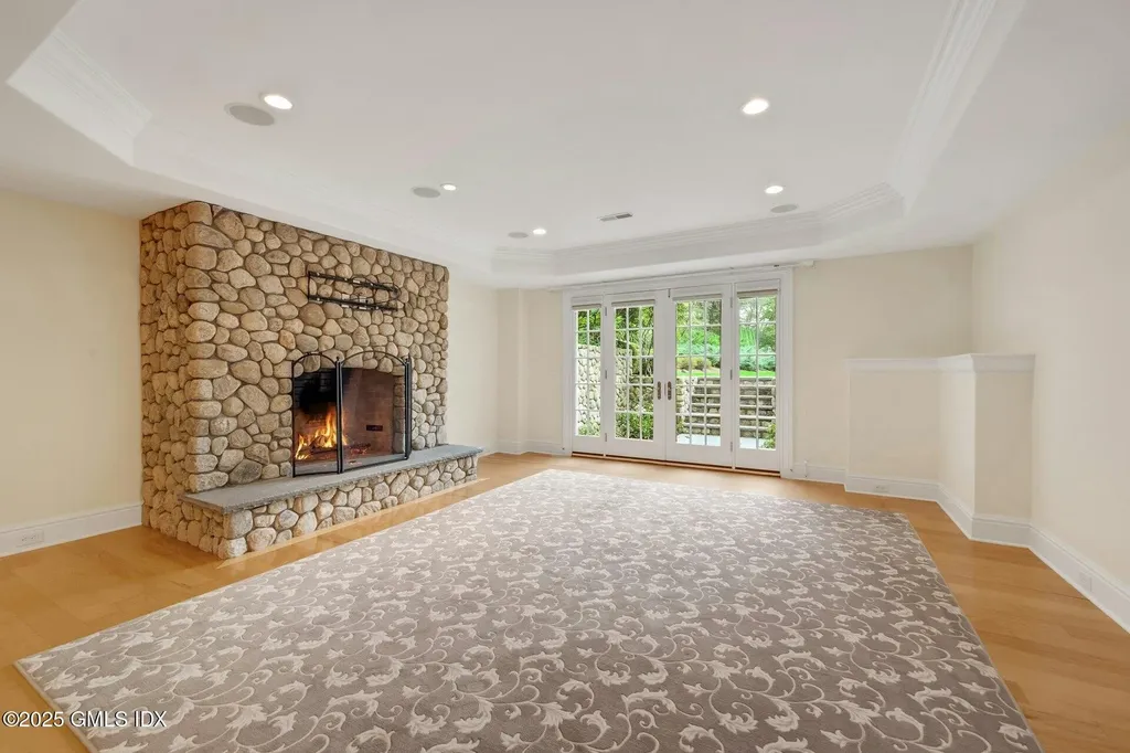 2775 North Street Fairfield CT 06824