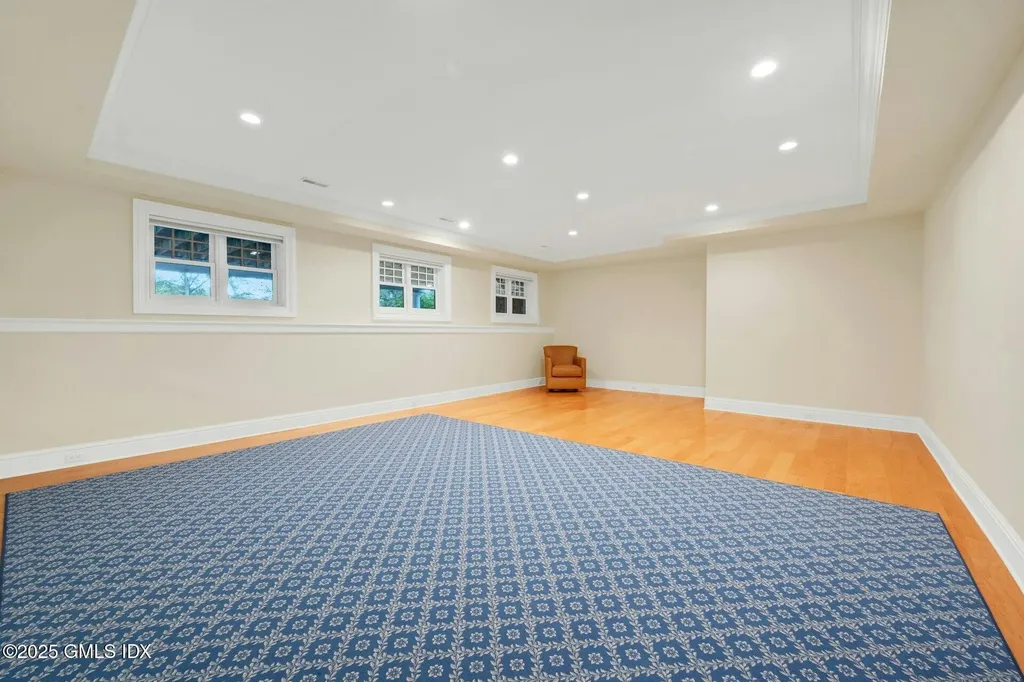 2775 North Street Fairfield CT 06824