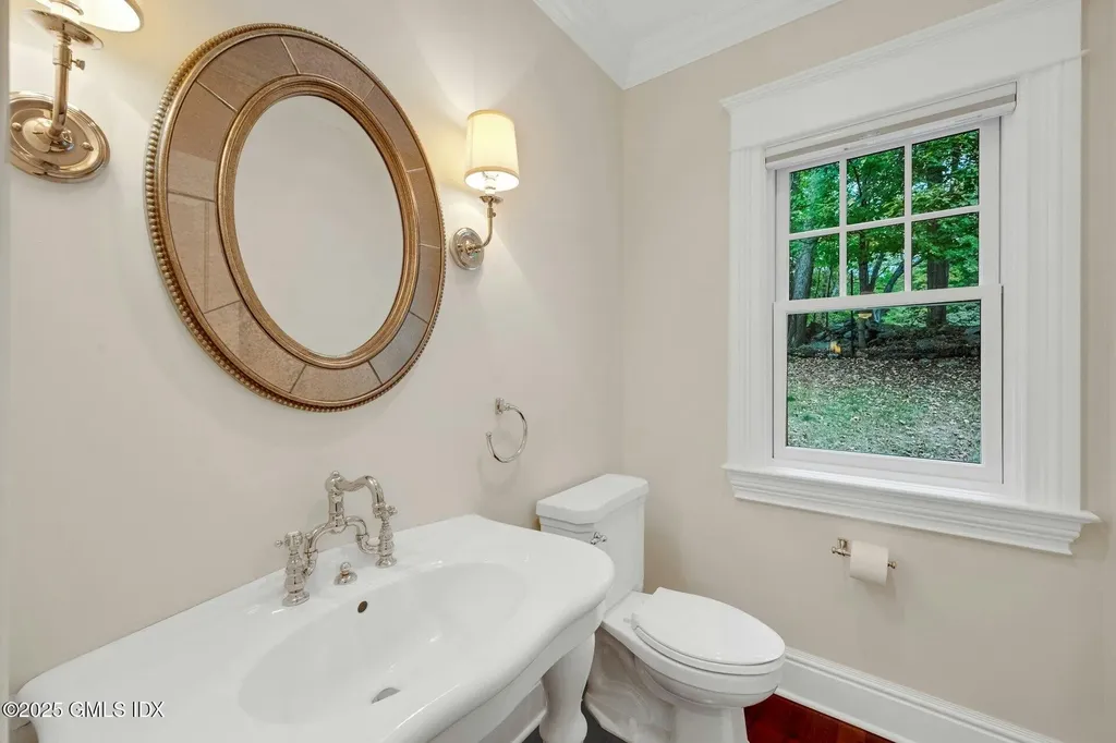 2775 North Street Fairfield CT 06824