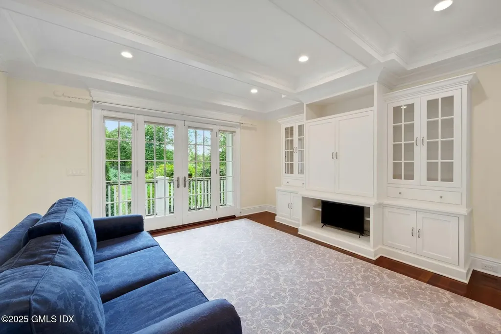 2775 North Street Fairfield CT 06824