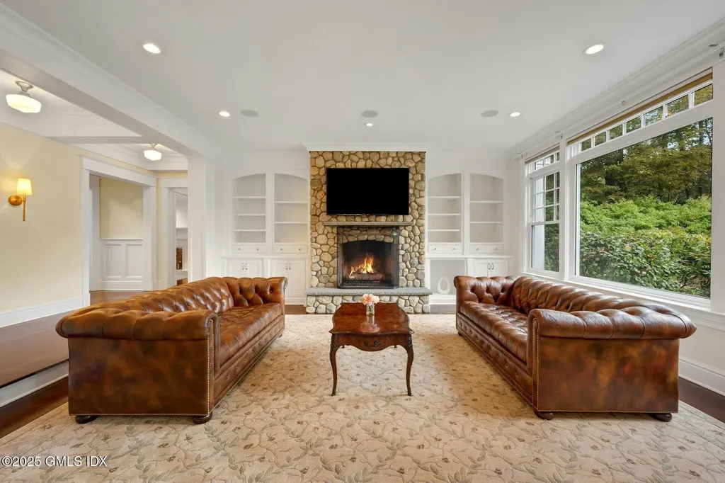 2775 North Street Fairfield CT 06824