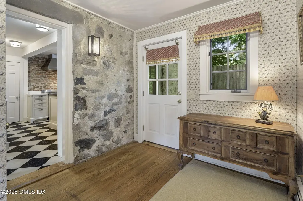 180 Summer Street New Canaan CT 06840