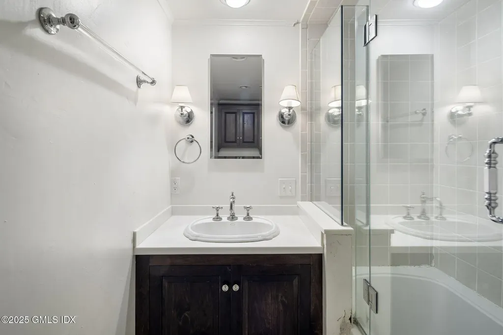 180 Summer Street New Canaan CT 06840