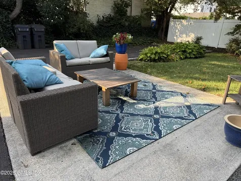 122 Pemberwick Road Greenwich CT 06831