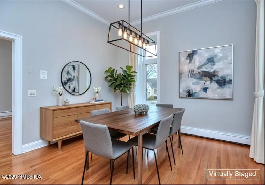 300 Soundview Avenue Fairfield CT 06825