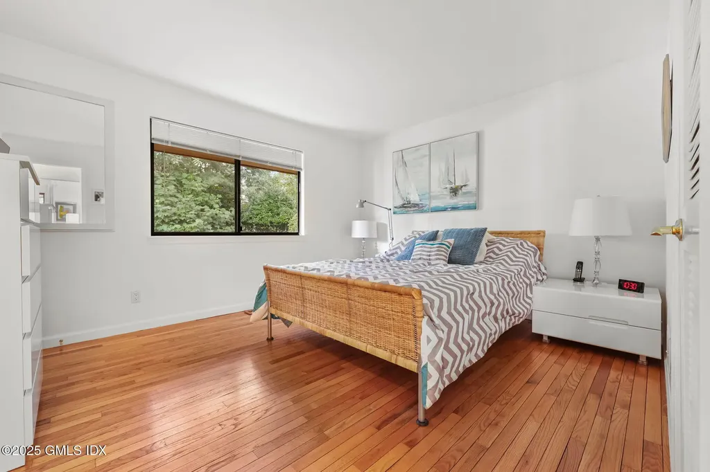 350 Valley Road Cos Cob CT 06807