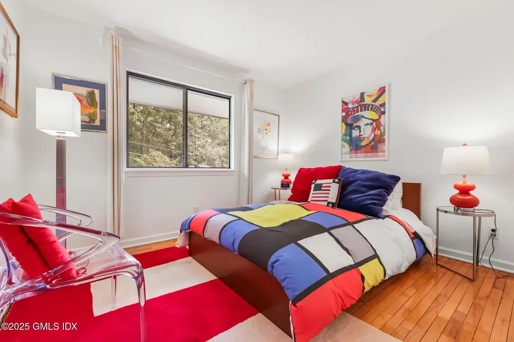 350 Valley Road Cos Cob CT 06807