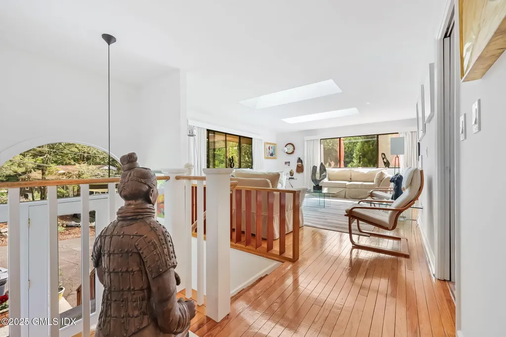 350 Valley Road Cos Cob CT 06807