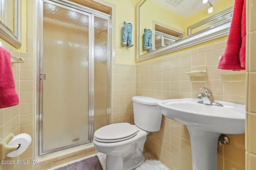 350 Valley Road Cos Cob CT 06807