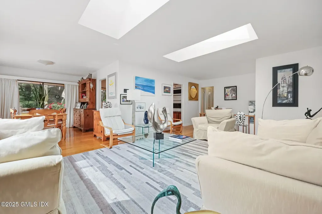 350 Valley Road Cos Cob CT 06807