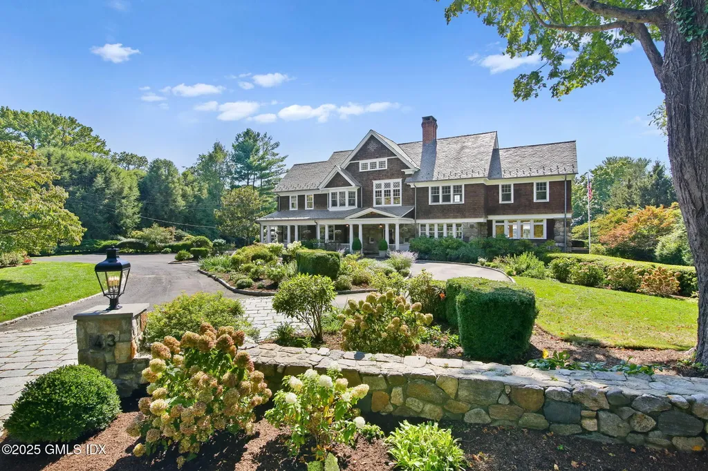 43 Jones Park Drive Riverside CT 06878