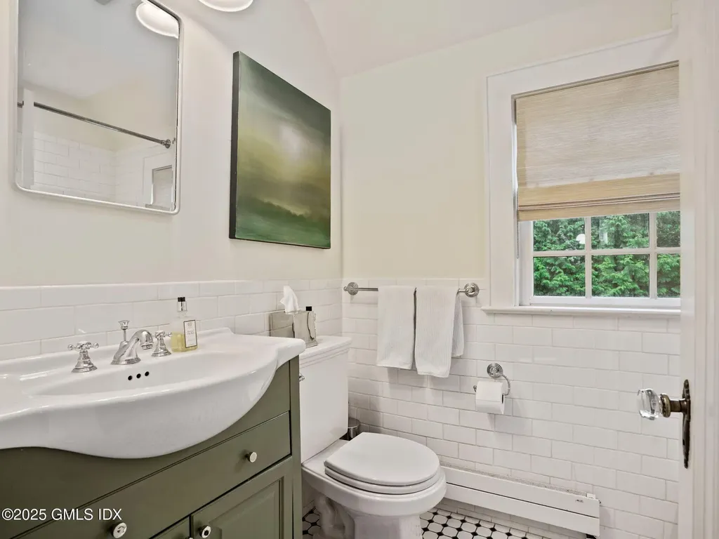 143 Lockwood Road Riverside CT 06878