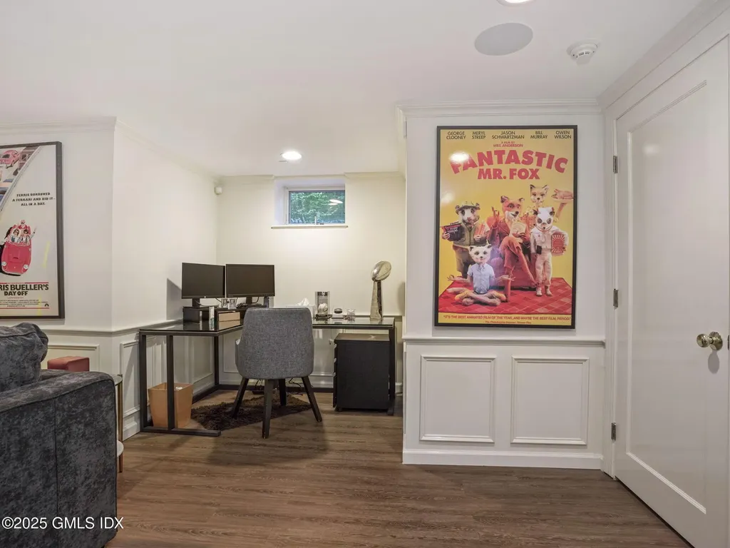 143 Lockwood Road Riverside CT 06878