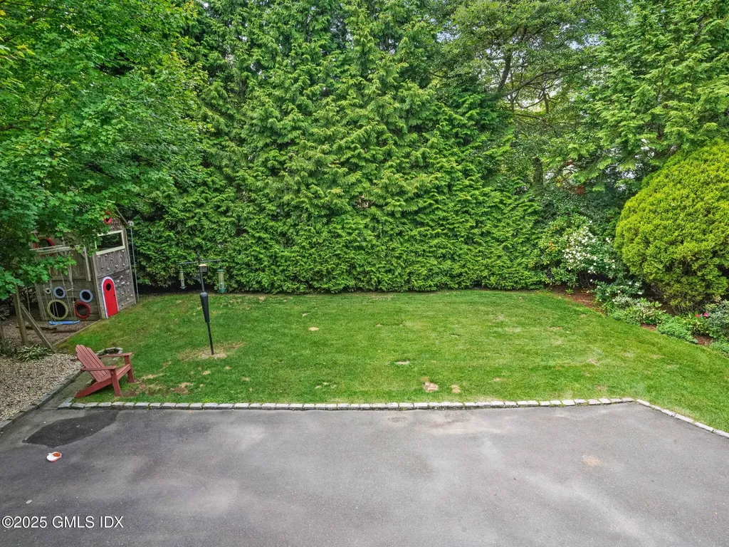 143 Lockwood Road Riverside CT 06878