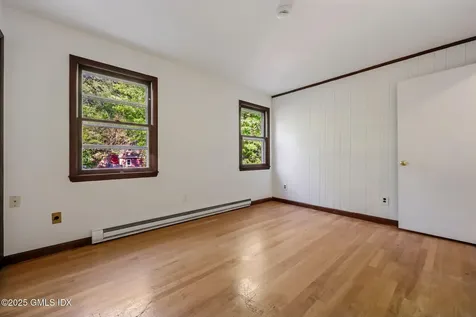 61 Laddins Rock Road Old Greenwich CT 06870