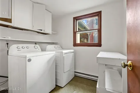 61 Laddins Rock Road Old Greenwich CT 06870