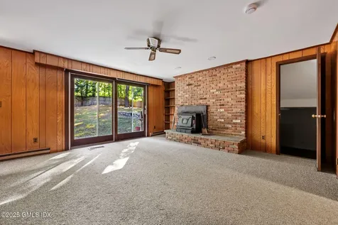 61 Laddins Rock Road Old Greenwich CT 06870