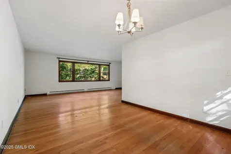 61 Laddins Rock Road Old Greenwich CT 06870