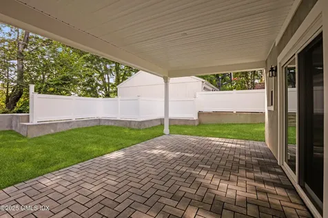 10 Highland Place Greenwich CT 06831