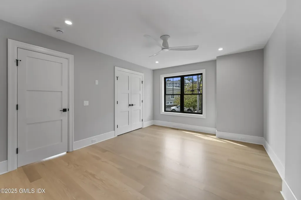 71 Old Field Point Road Greenwich CT 06830