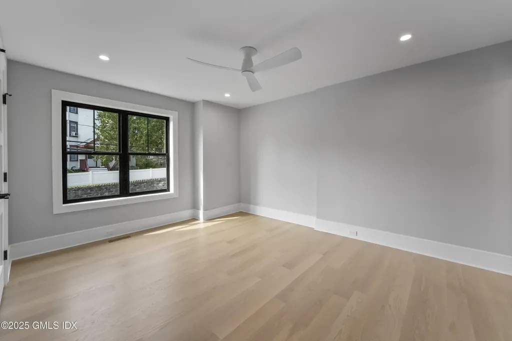 71 Old Field Point Road Greenwich CT 06830