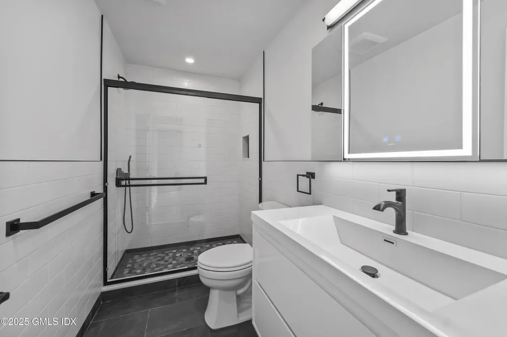 71 Old Field Point Road Greenwich CT 06830