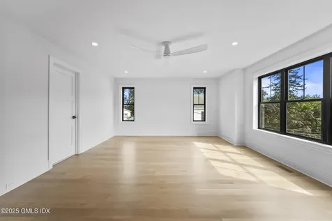 71 Old Field Point Road Greenwich CT 06830