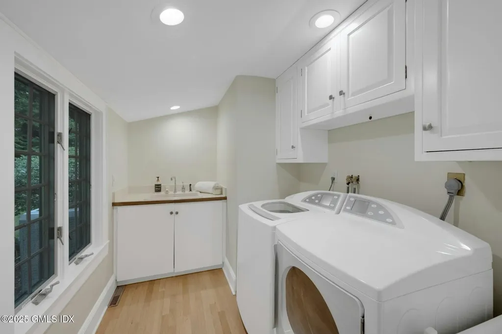 68 Orchard Drive Greenwich CT 06830