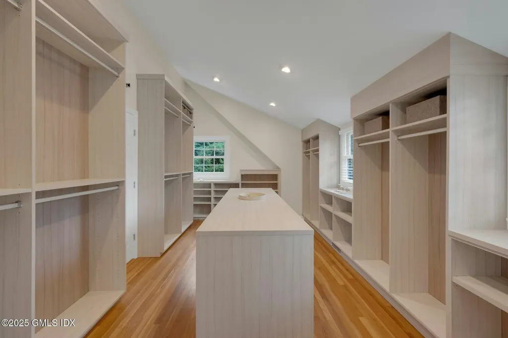 68 Orchard Drive Greenwich CT 06830