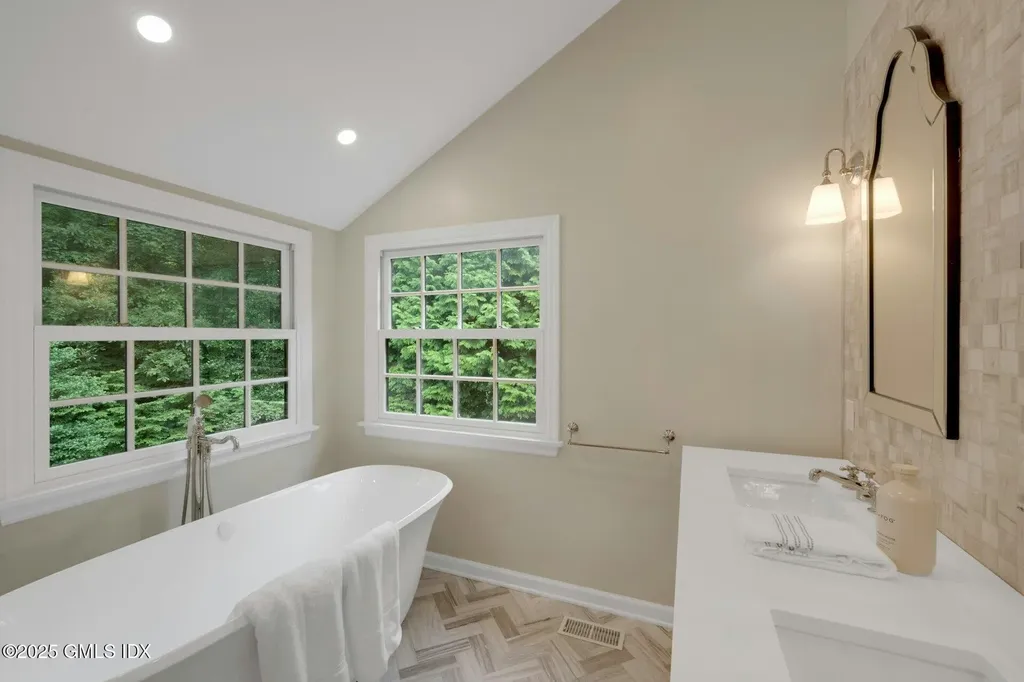 68 Orchard Drive Greenwich CT 06830