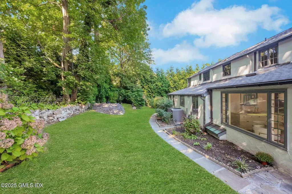 68 Orchard Drive Greenwich CT 06830