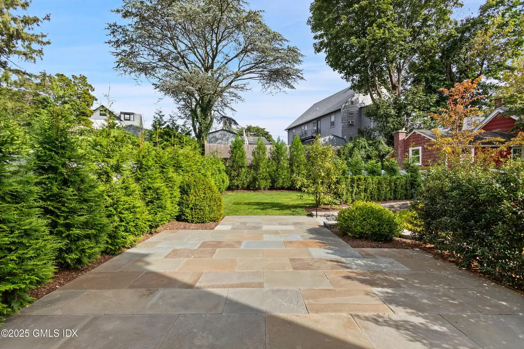 25 Henry Street Greenwich CT 06830