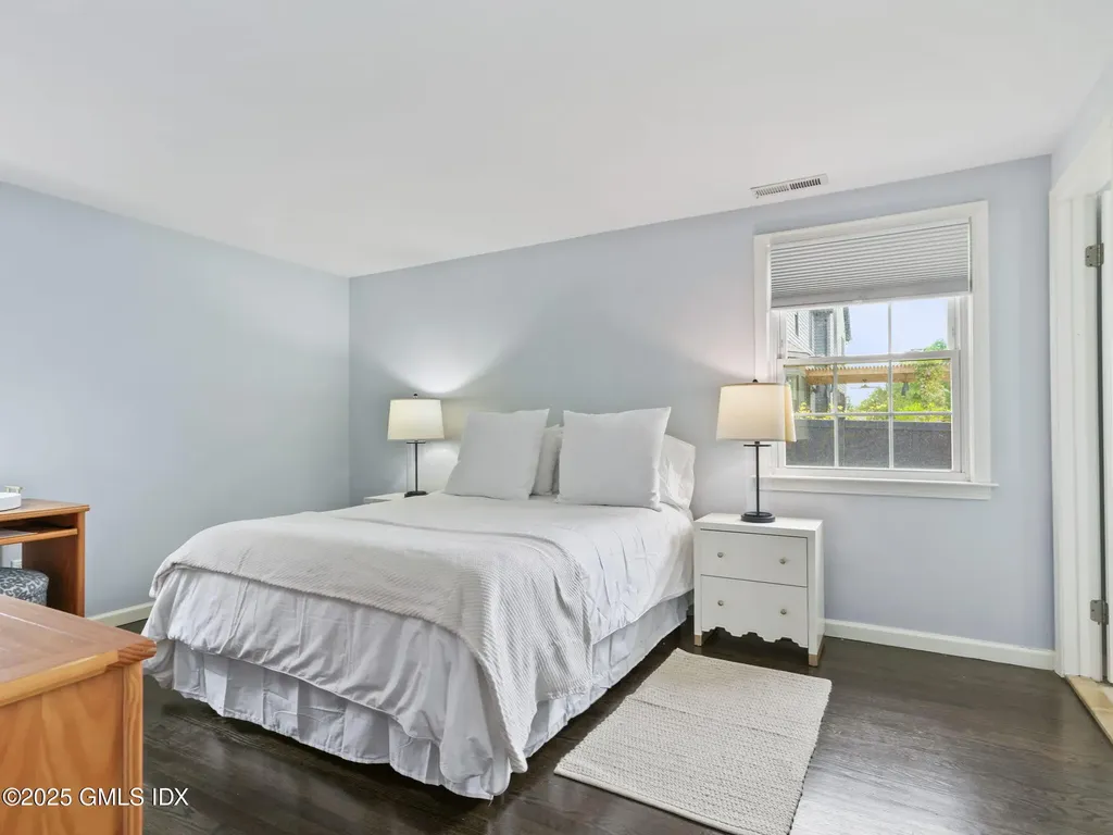 3 Davenport Drive Stamford CT 06902